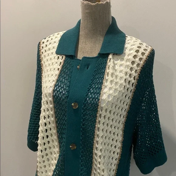 Urban Outfitters Unisex Teal & Cream Crochet Cardigan Size Medium Retro Style - Picture 9 of 14